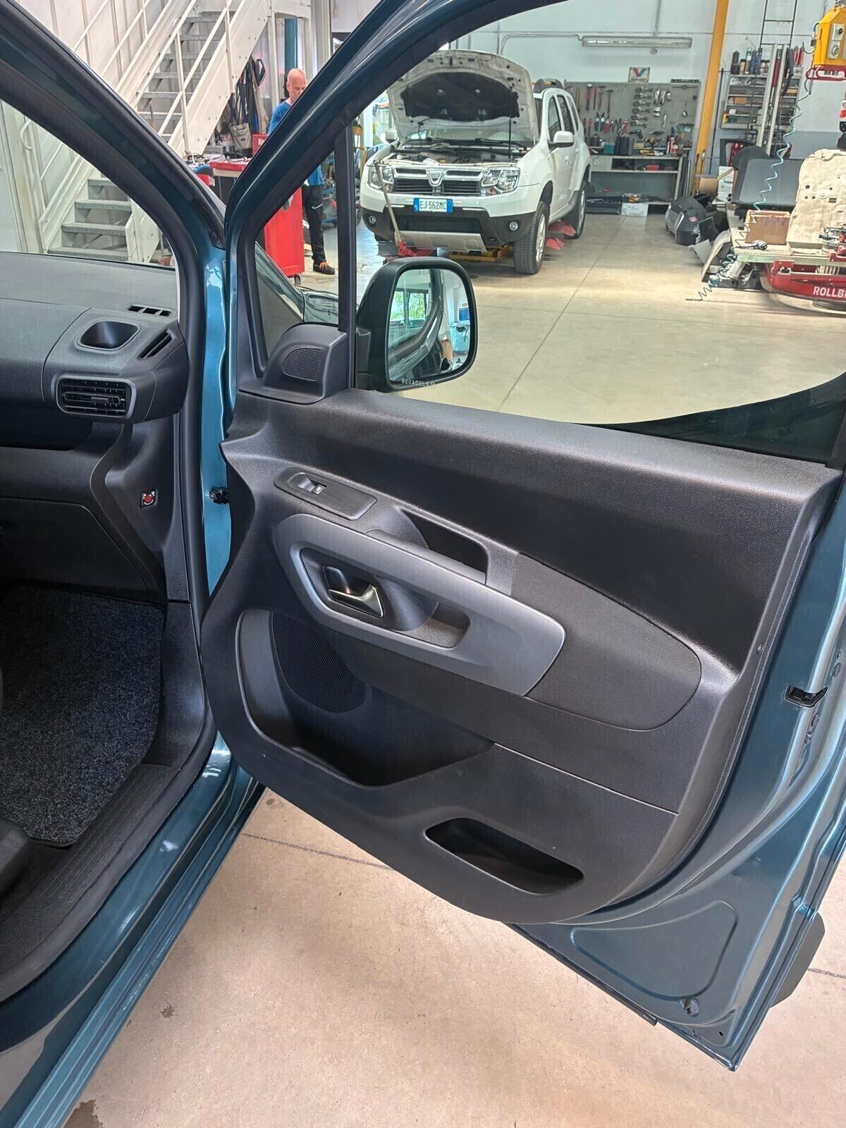 Citroen Berlingo 1.5 cc 15.000 km unico proprietario pari al nuovo