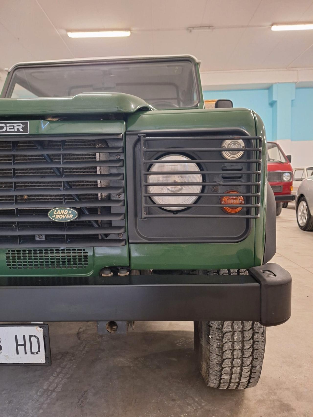Land Rover Defender td5