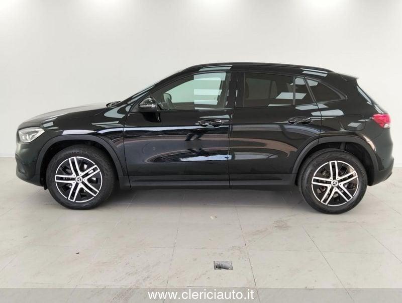 Mercedes-Benz GLA 200 d Automatic Premium