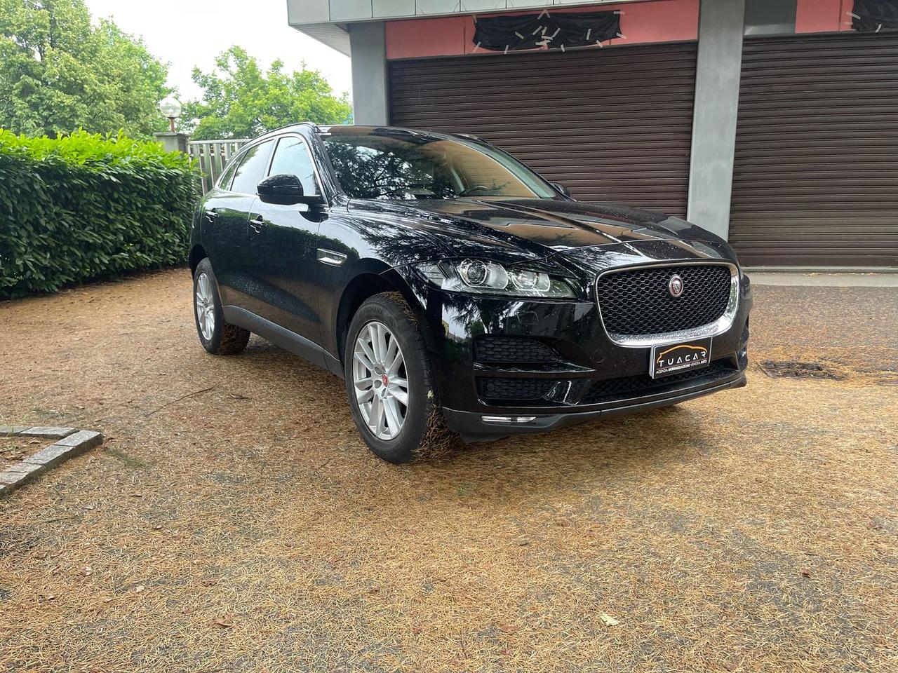Jaguar F-Pace Prestige 2.0 Turbo
