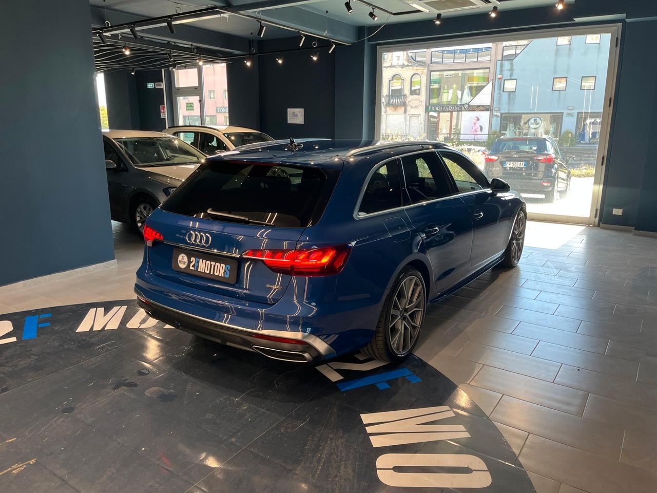 Audi A4 Avant 40 TDI S tronic line edition