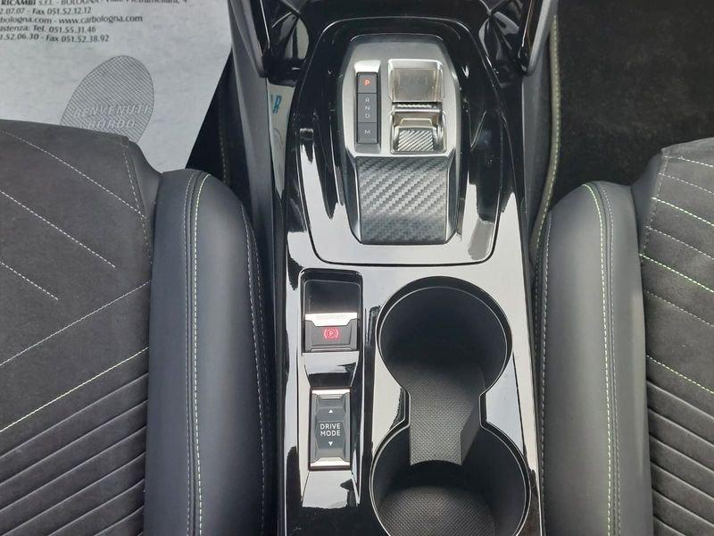 Peugeot 208 GT Hybrid 145 e-DCS6 auto