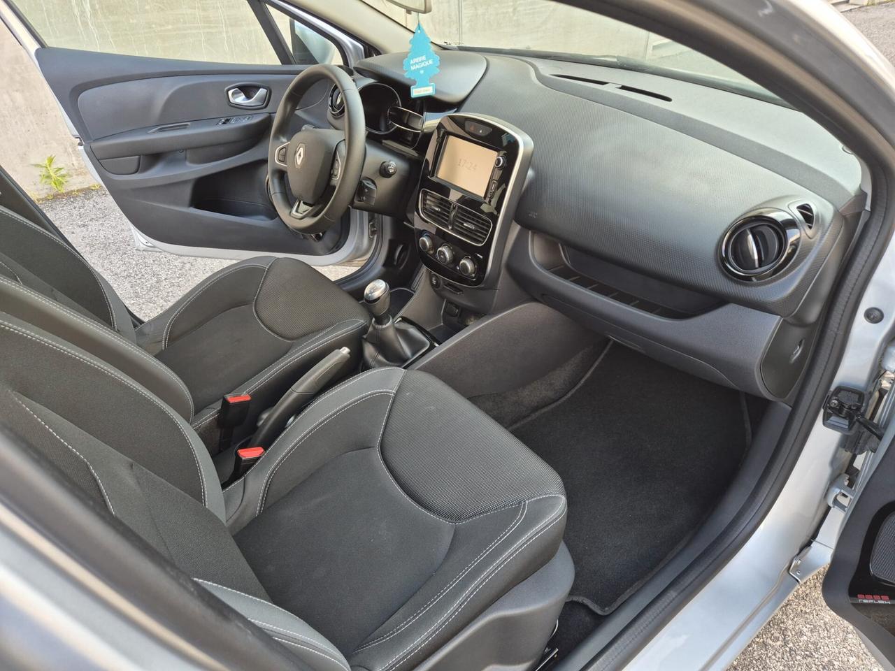 Renault Clio Sporter dCi 8V 90 CV Moschino Intens
