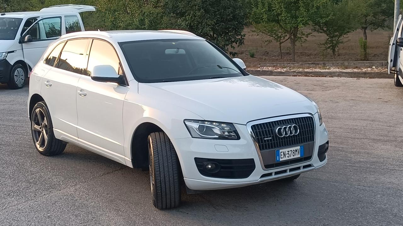 Audi Q5 2.0 TDI 170 CV 4X4 S-tronic