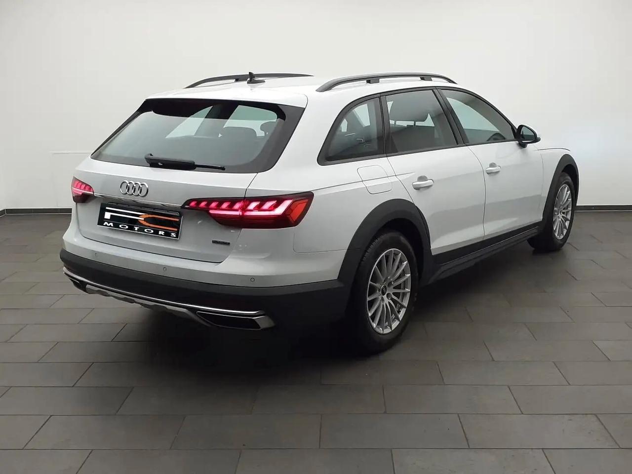 Audi A4 allroad 40 2.0 tdi QUATTRO-S TRONIC-FULL LED