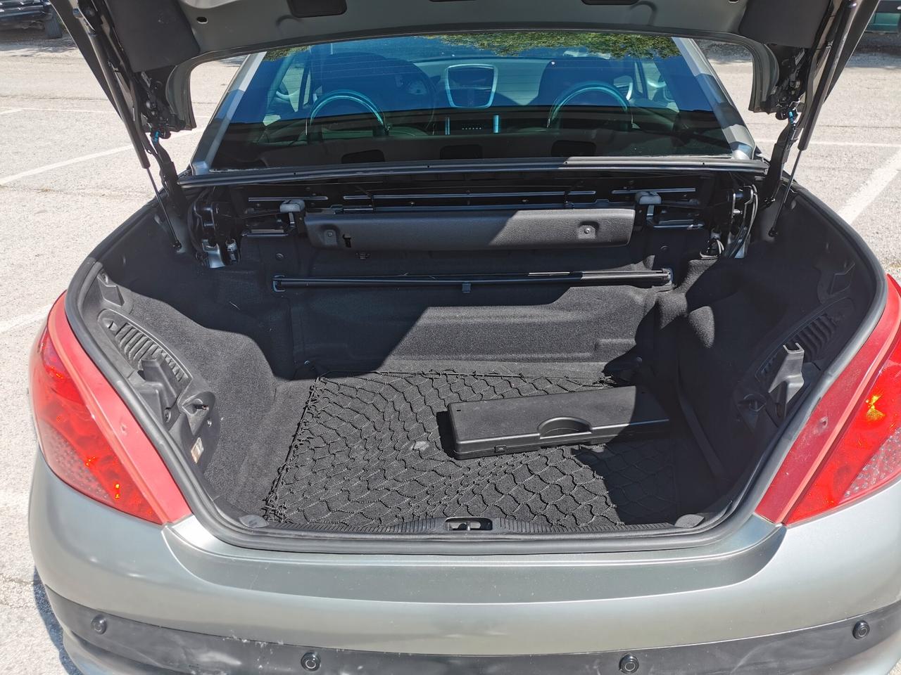 Peugeot 207 cc 1.6 HDi 110CV