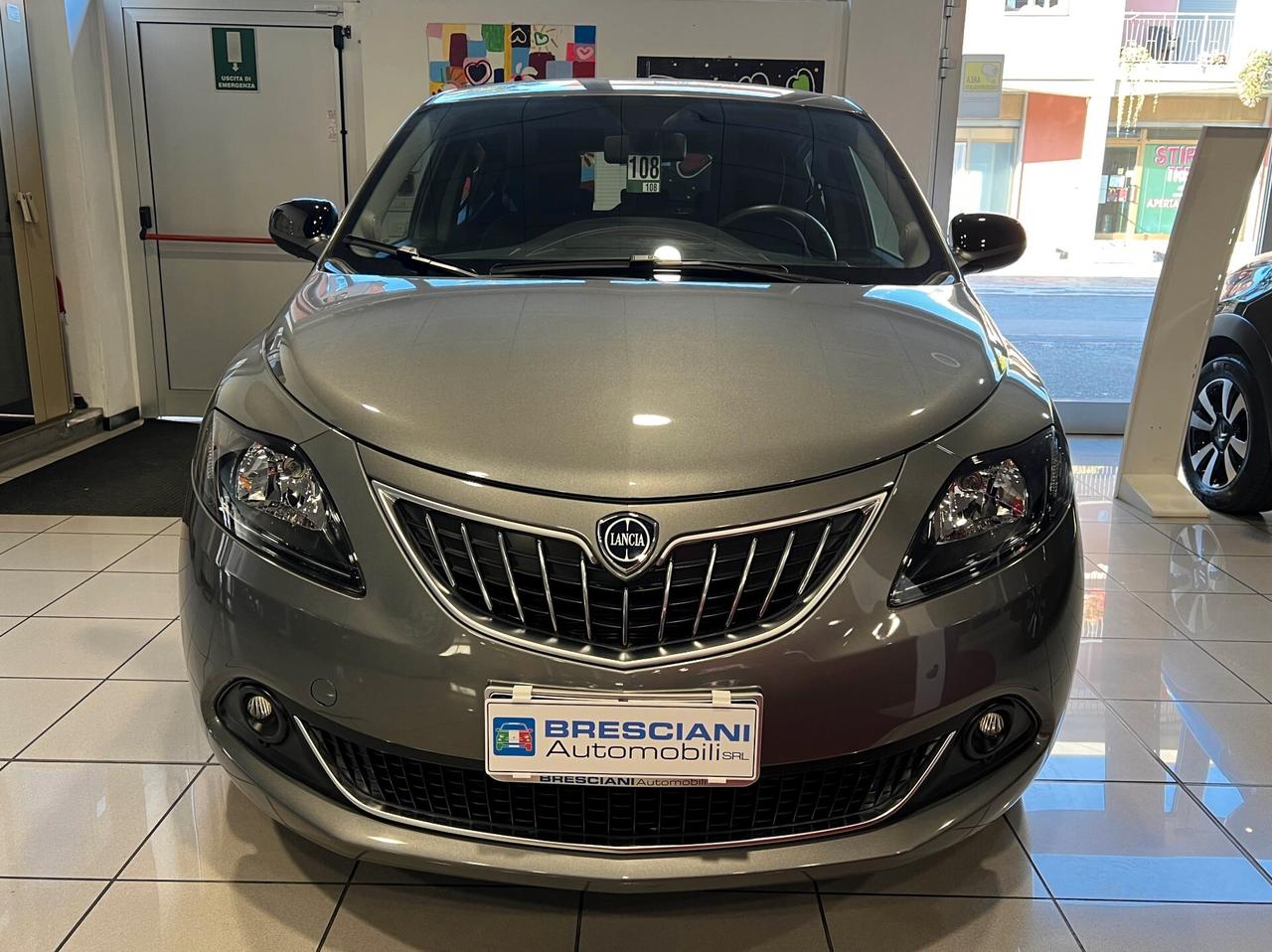 Lancia Ypsilon 1.0 FireFly 5 porte S&S Hybrid Platino