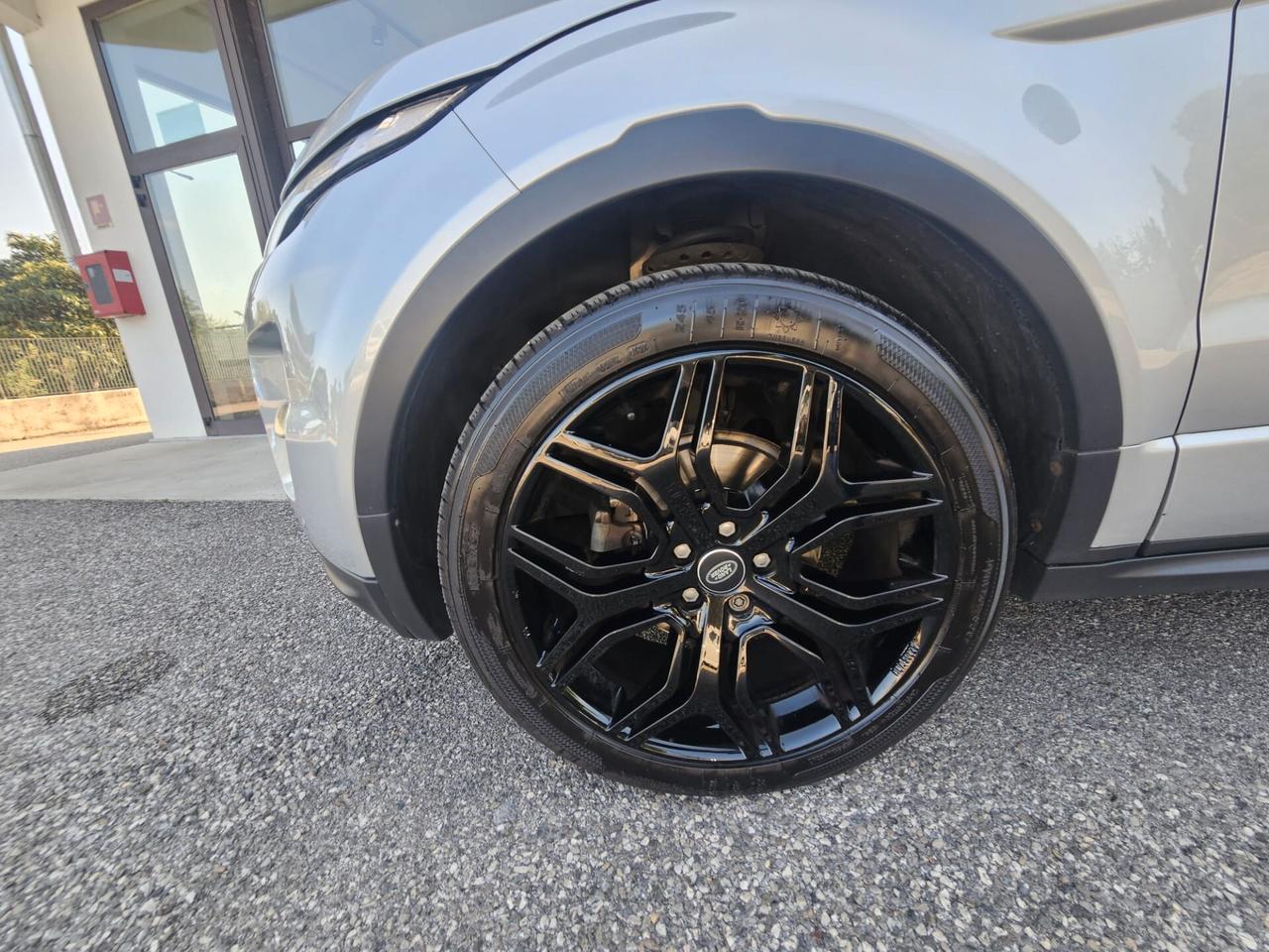 Land Rover Range Evoque 2.2 Sd4 5p. Prestige