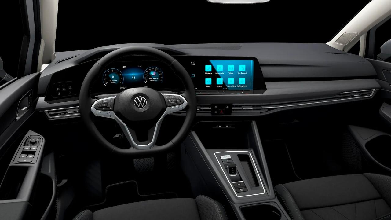 VOLKSWAGEN GOLF VARIANT 2.0 TDI STYLE 116CV DSG IN ARRIVO