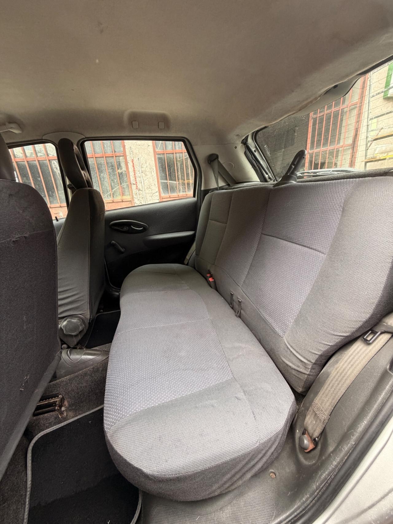 Fiat Punto 1.2 5 porte bConnect