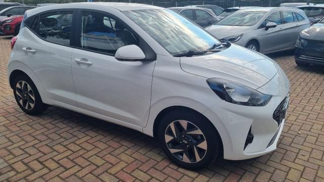 HYUNDAI i10 1.0 MPI Connectline