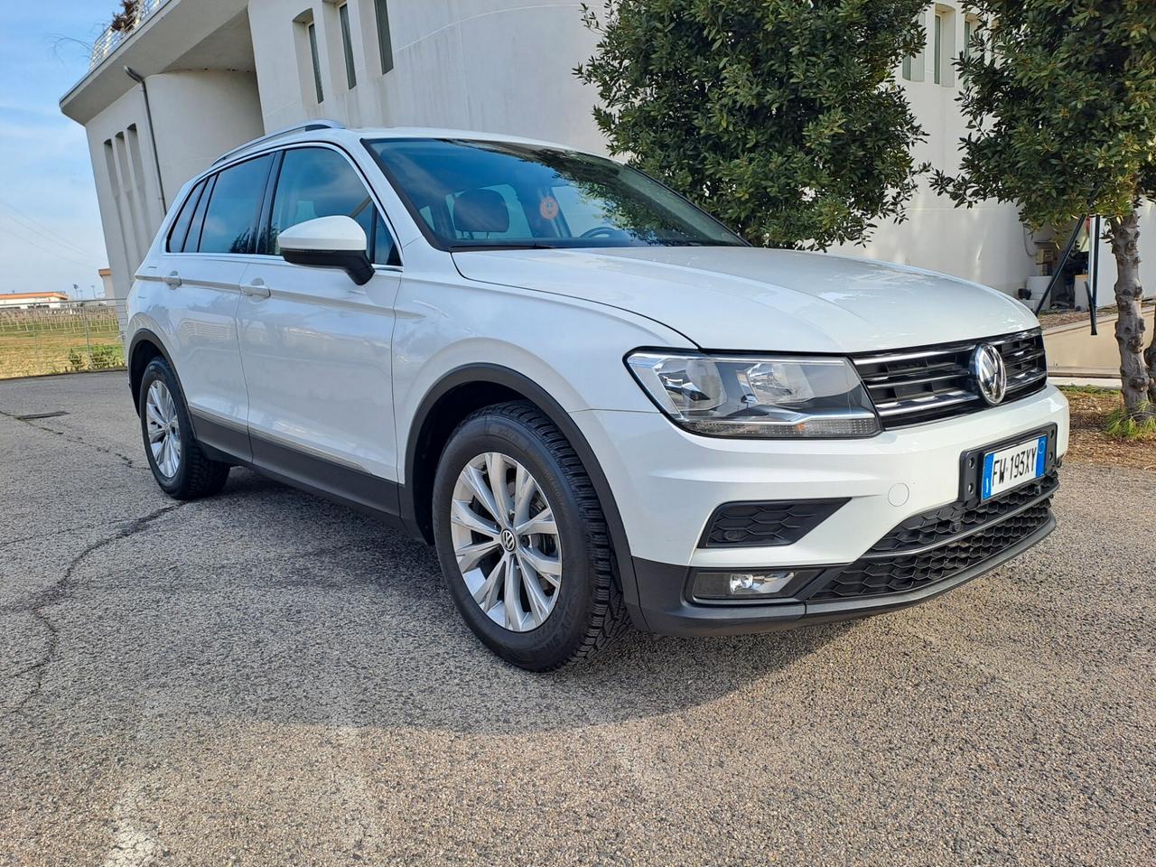 Volkswagen Tiguan 1.6 TDI SCR Urban BlueMotion Technology