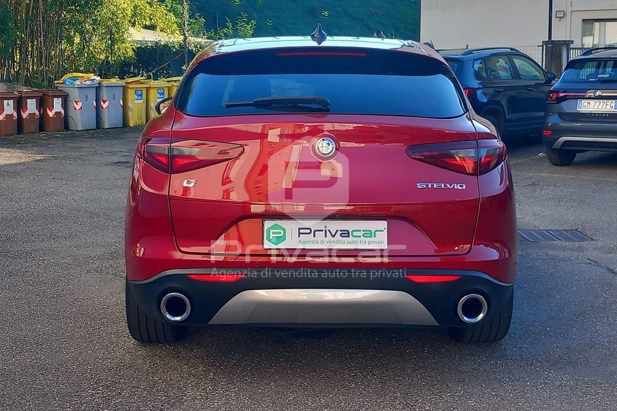 ALFA ROMEO Stelvio 2.0 Turbo 200 CV AT8 Q4 Executive
