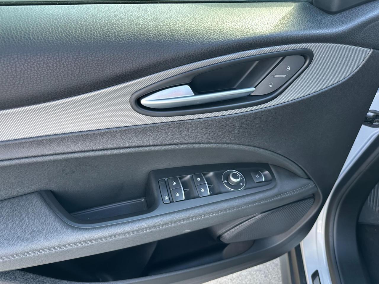 Alfa Romeo Stelvio 2.2 t Sprint rwd 160cv auto