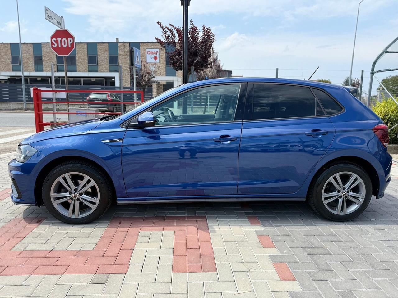 Volkswagen Polo 1.0 TSI R-Line NEOPATENTATI