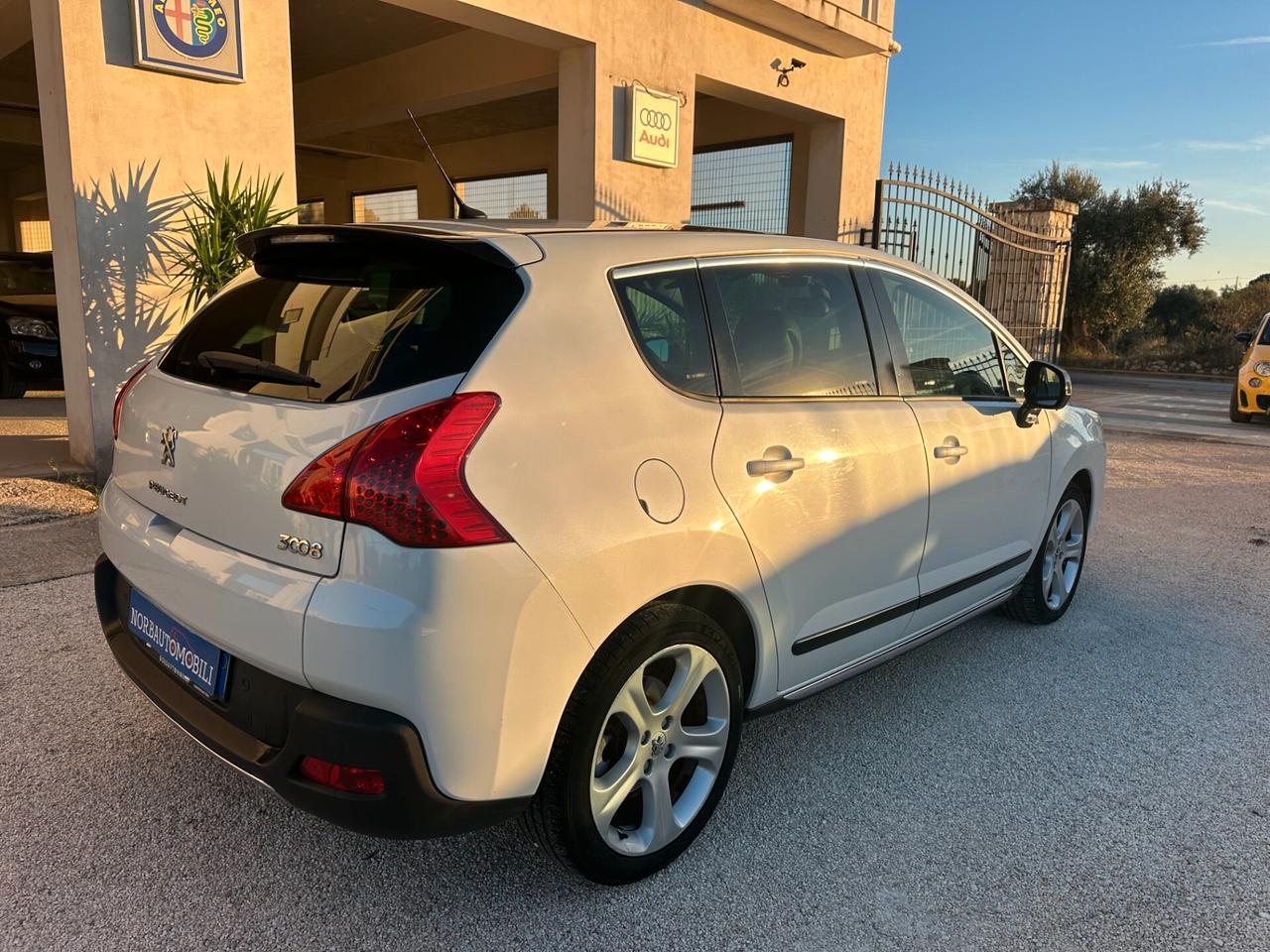 Peugeot 3008 HYbrid4/DIESEL 2012 Stupenda