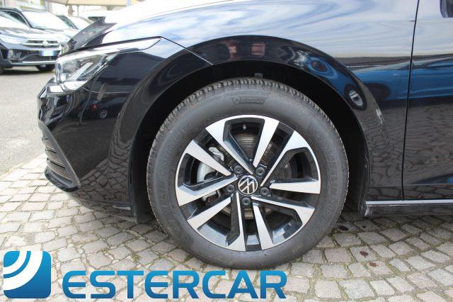 VOLKSWAGEN Golf 8 1.5 TSI 150CV EVO UNITED