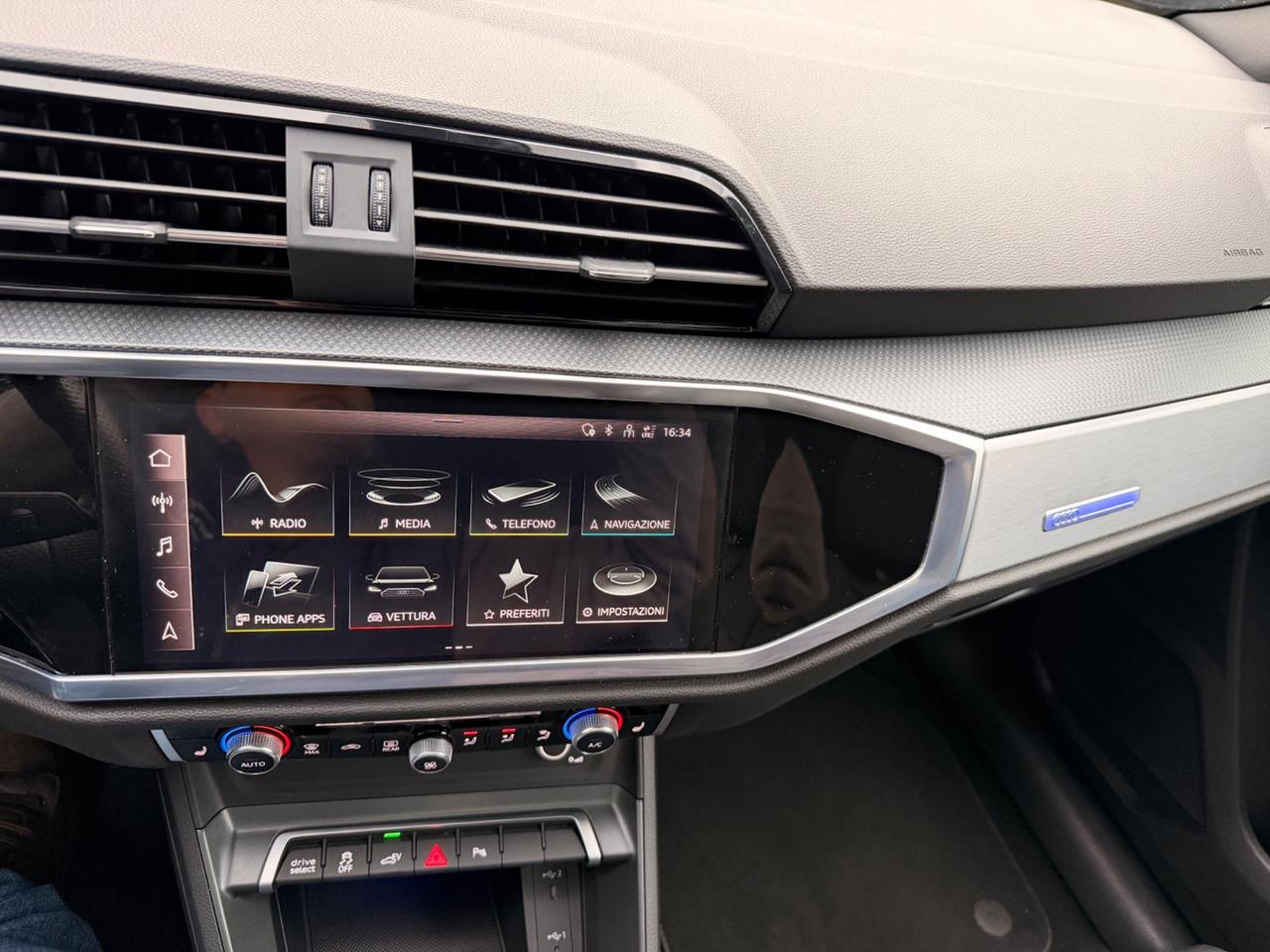 Audi Q3 SPB 45 TFSI e S tronic S Line Tetto Pan Plagin