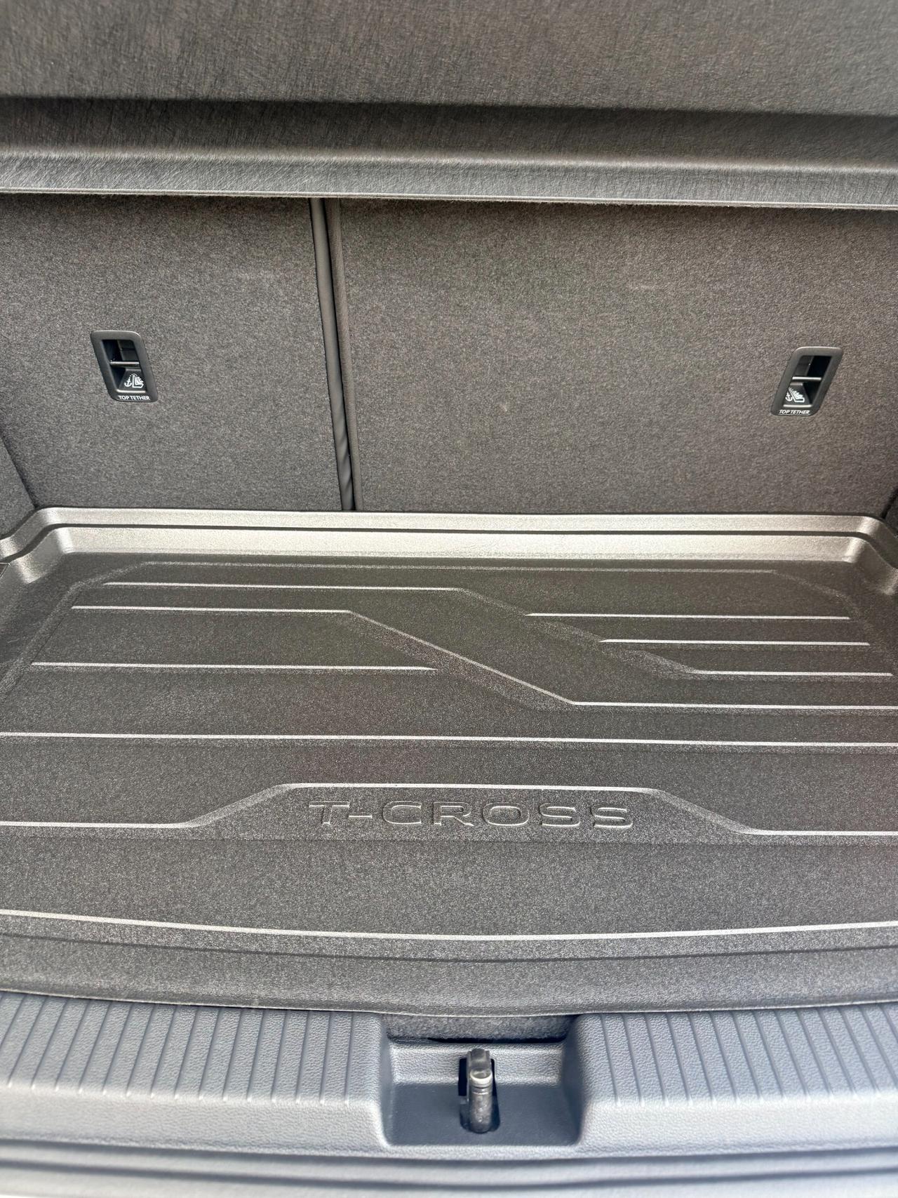 Volkswagen T-Cross 1.0 tsi R-Line edition Plus 115cv TELECAMERA,NAVI,APPLE CARPLAY,VIRTUAL COCKPIT, GARANZIA UFFICIALE