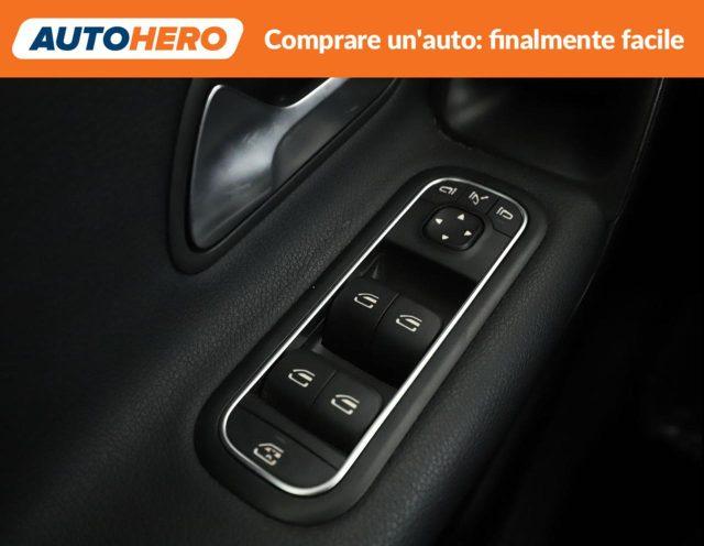 MERCEDES-BENZ A 180 d Automatic Business