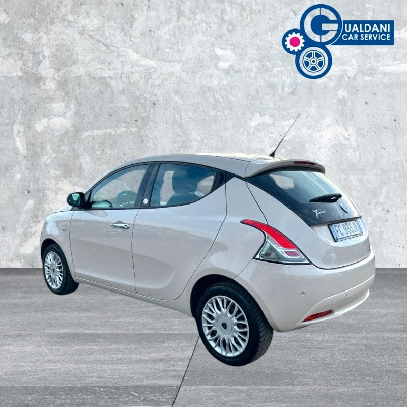 LANCIA Ypsilon 3ª serie Ypsilon 1.2 69 CV 5 po...