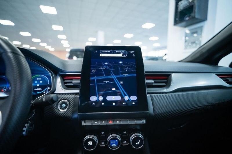 Renault Captur 1.6 E-Tech hybrid RS Line 145cv auto