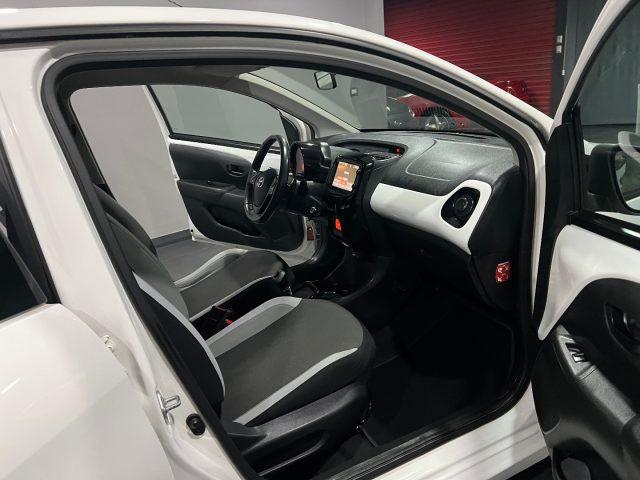 TOYOTA Aygo 1.0 VVT-i 69 CV 5 porte x-clusiv MMT