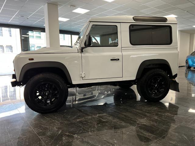 LAND ROVER Defender 90 2.2 TD4 GANCIO TRAINO + EURO 5B