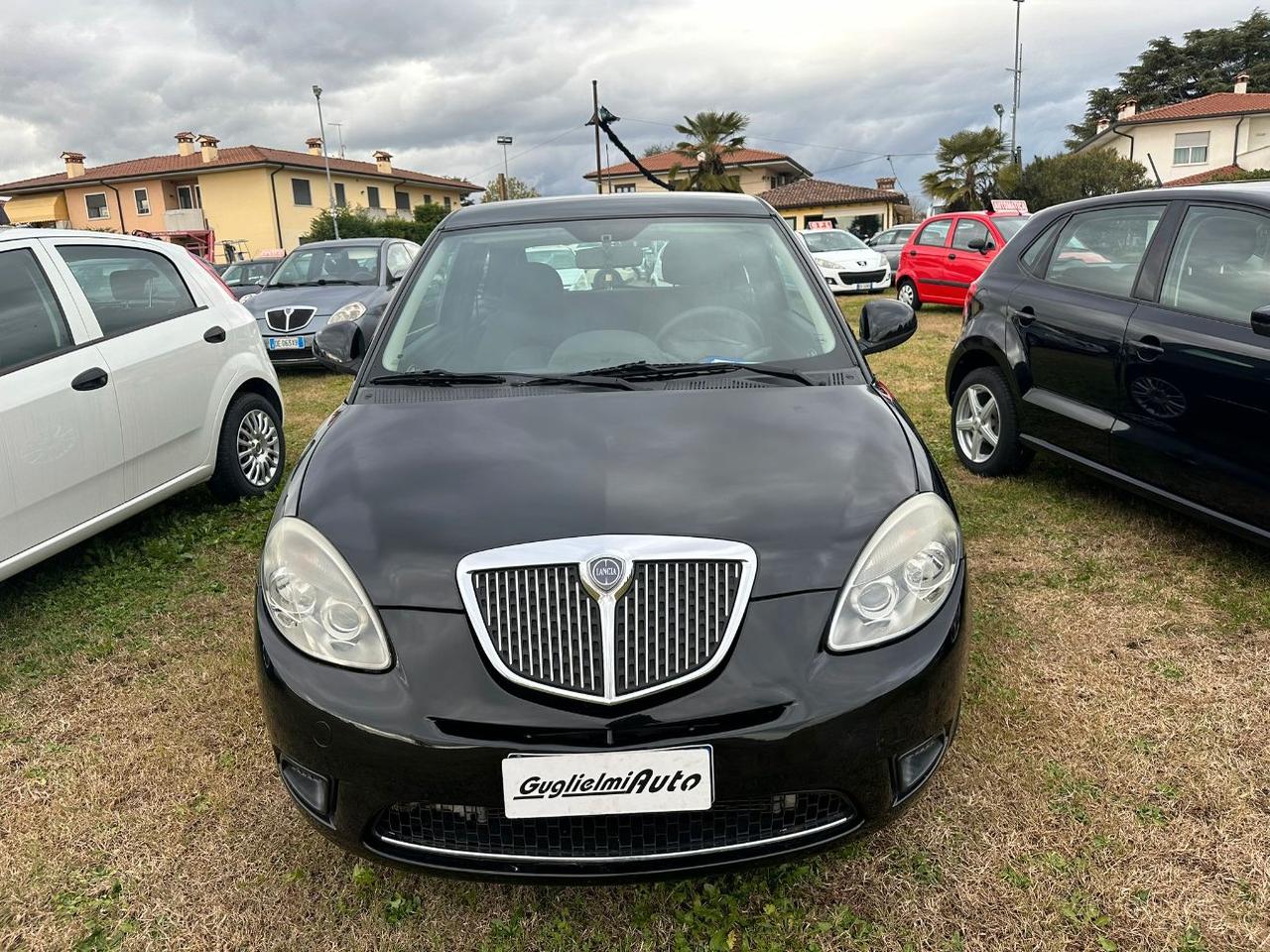 Lancia Ypsilon 3 Porte Ypsilon 1.2 8v Unyca 69cv