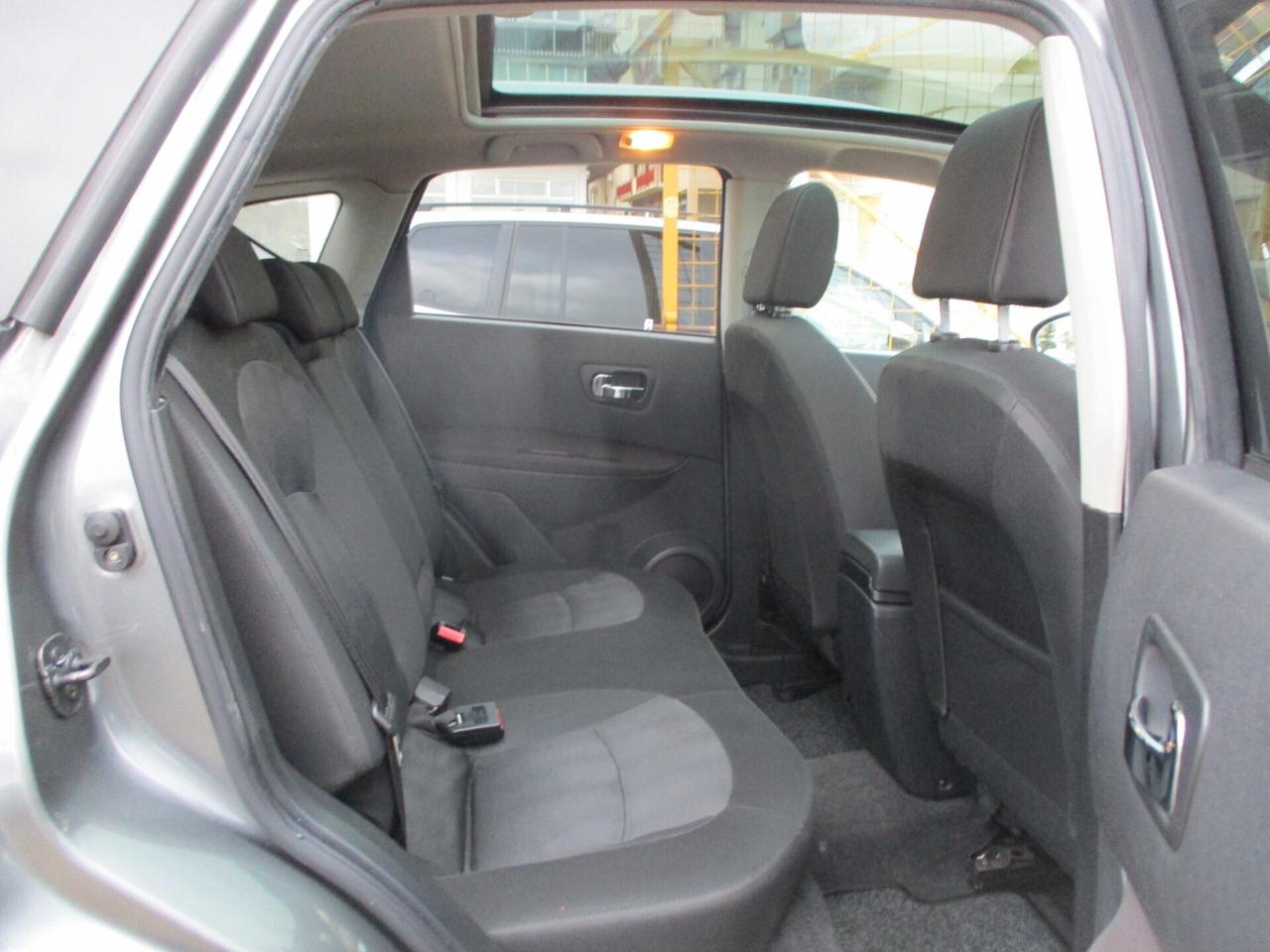 Nissan Qashqai 1.5 dCi N-TEC FULL OPT. (NAVI,TETTO)