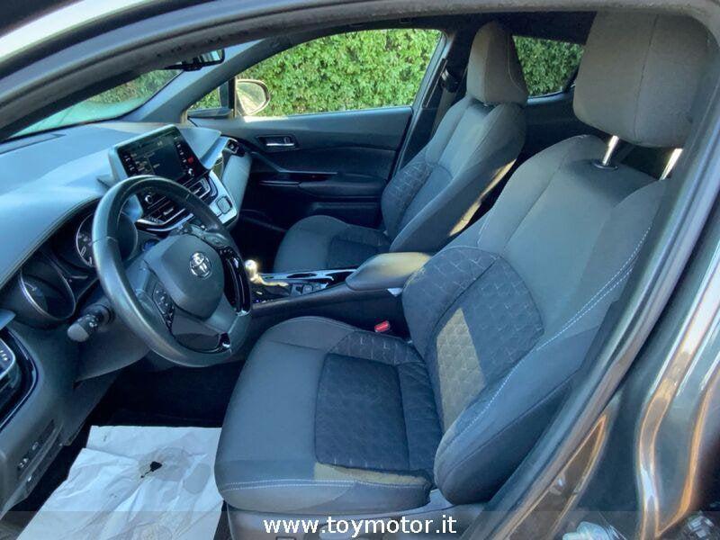 Toyota C-HR (2016-2023) 1.8 Hybrid E-CVT Trend