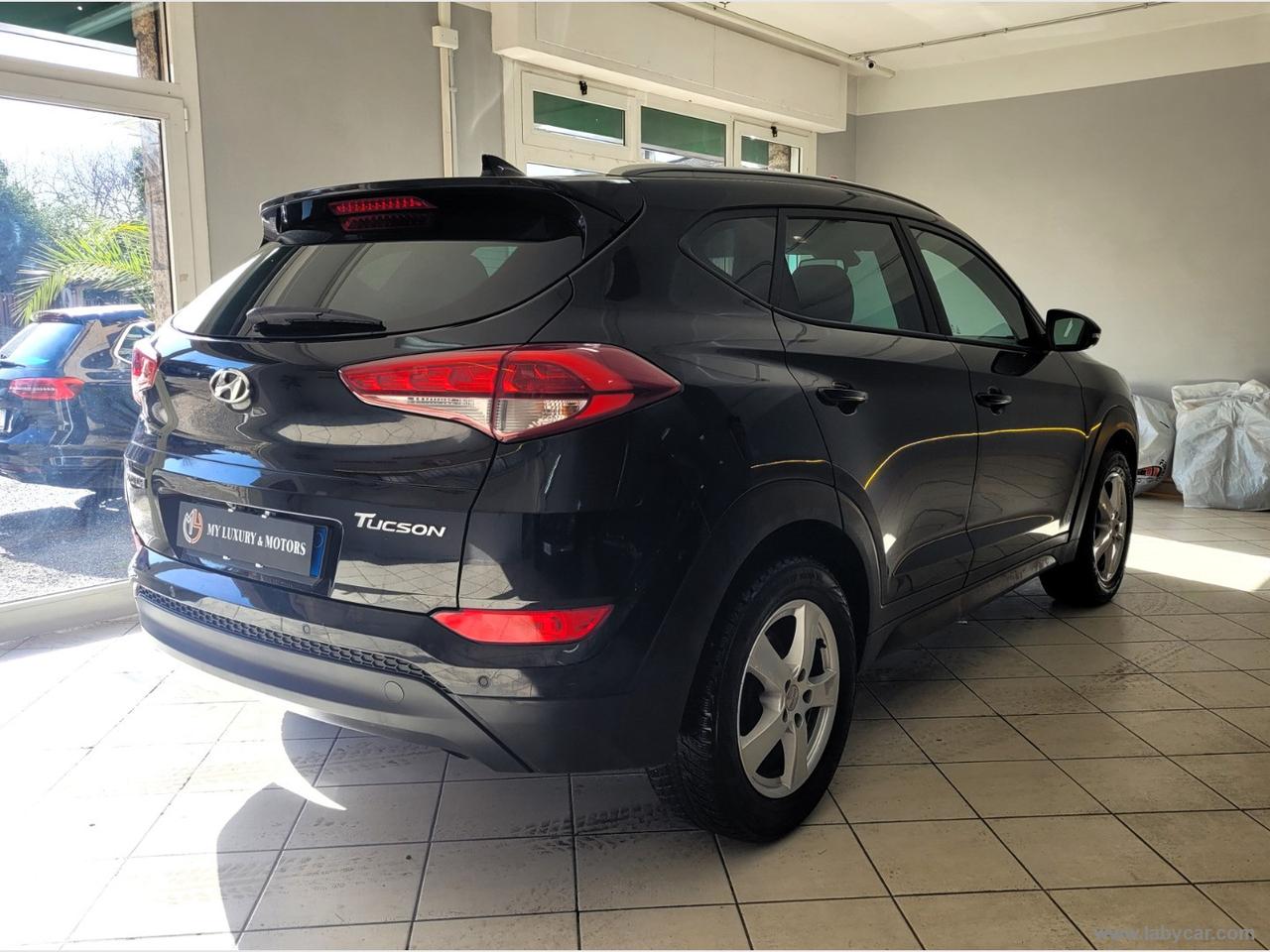 HYUNDAI Tucson 1.7 CRDi XPossible UNIPRO