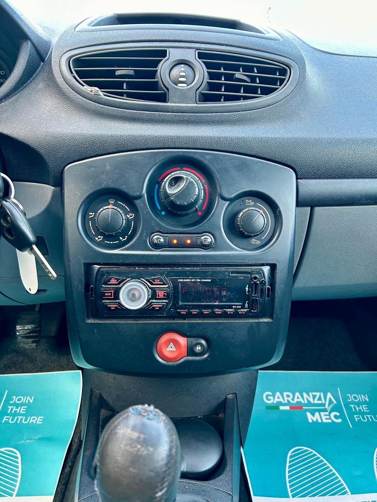 Renault Clio 1.2 16V 3 porte Dynamique - ok neopatentato