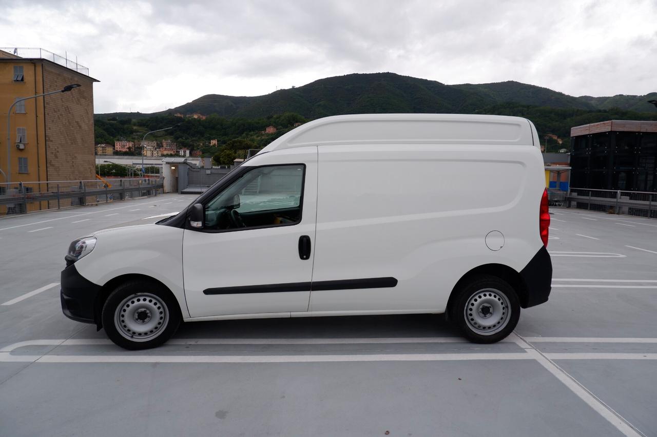 Fiat Doblo Doblò 1.6 MJT 105CV S&S PL-TA Cargo Maxi XL Business