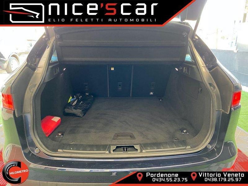 Jaguar F-Pace 2.0 D 180 CV AWD aut. ** MOTORE NUOVO **