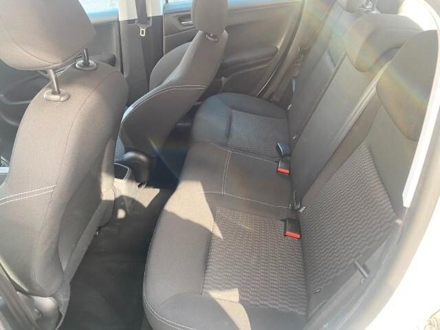 Peugeot 208 1.6 BlueHDi 75 cv 5 porte Active