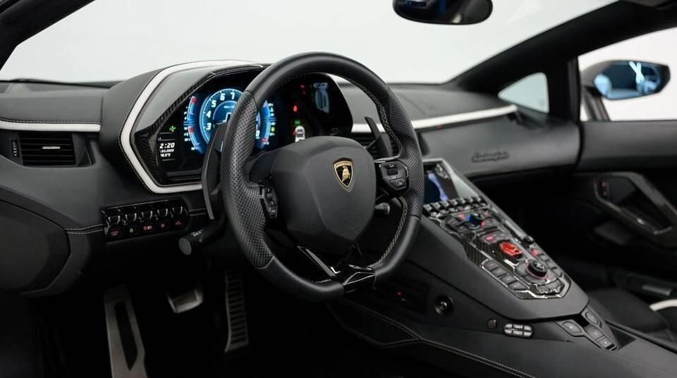 Lamborghini Aventador S6.5 V12 NOLEGGIO LUNGO TERMINE - LEASING FULL INCLUSIVE