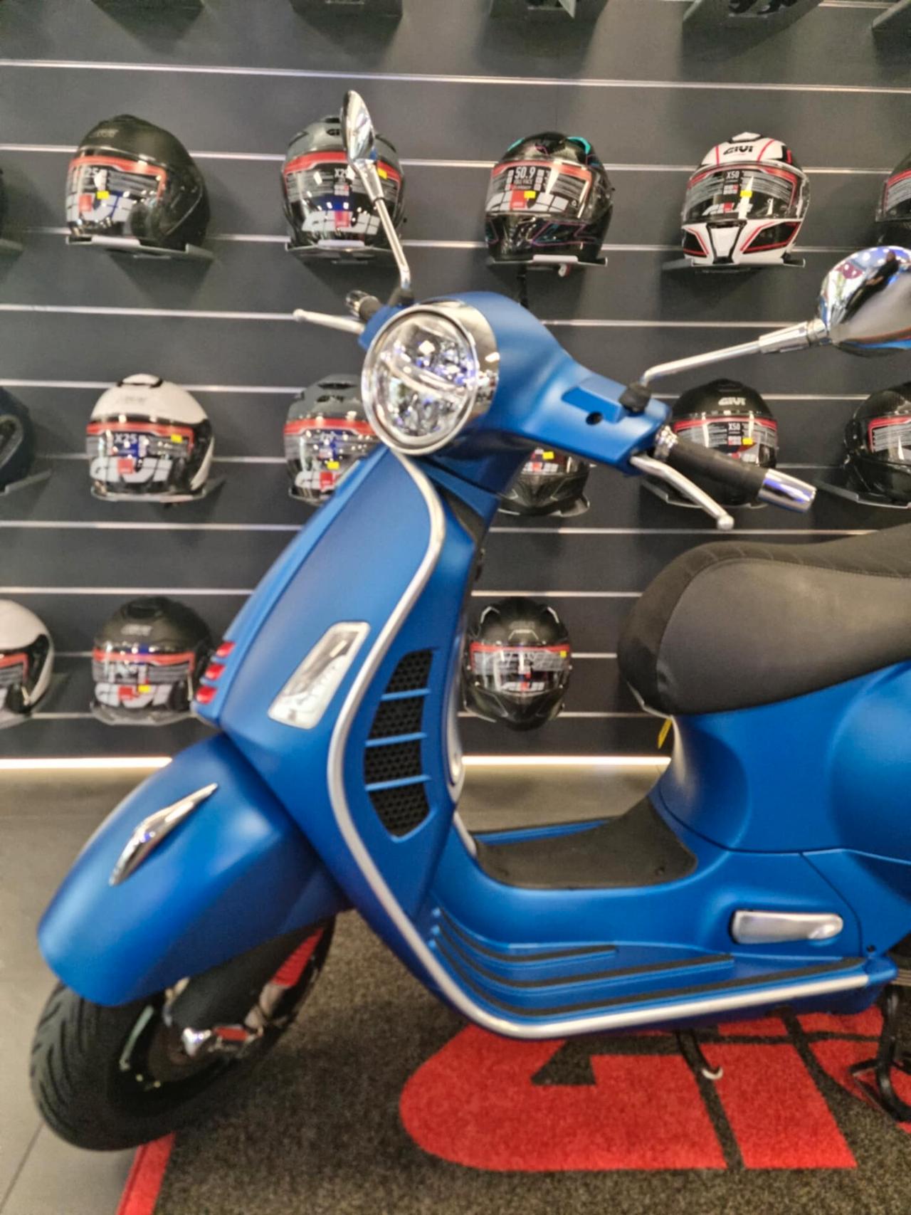 Piaggio Vespa 300 GTS SUPER - 2019 - 5874 KM