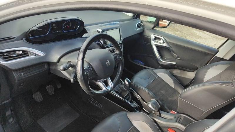 Peugeot 2008 BlueHDi 100 Allure