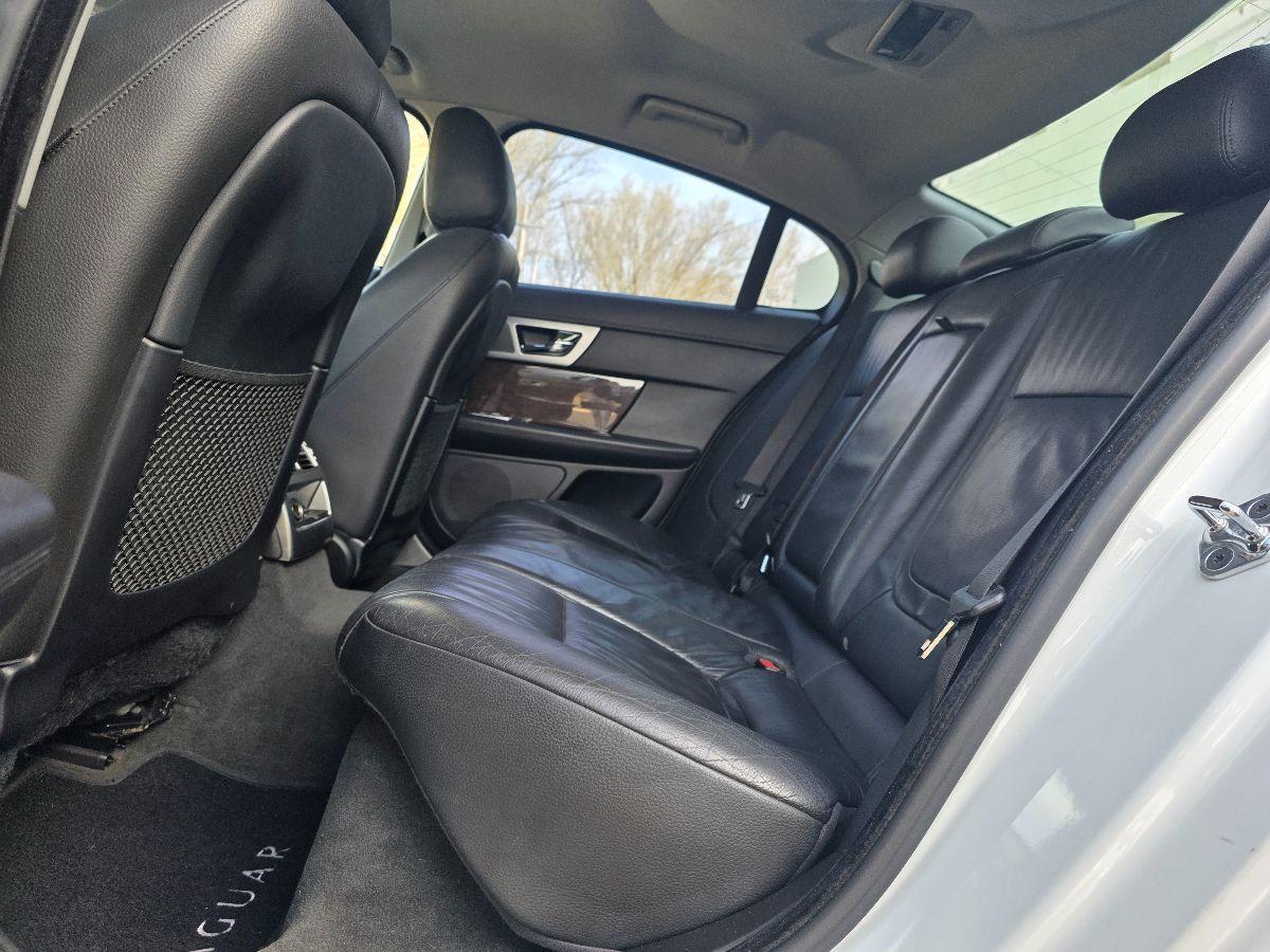 JAGUAR XF 2.2 DIESEL 190CV GARANZIA 12 MESI