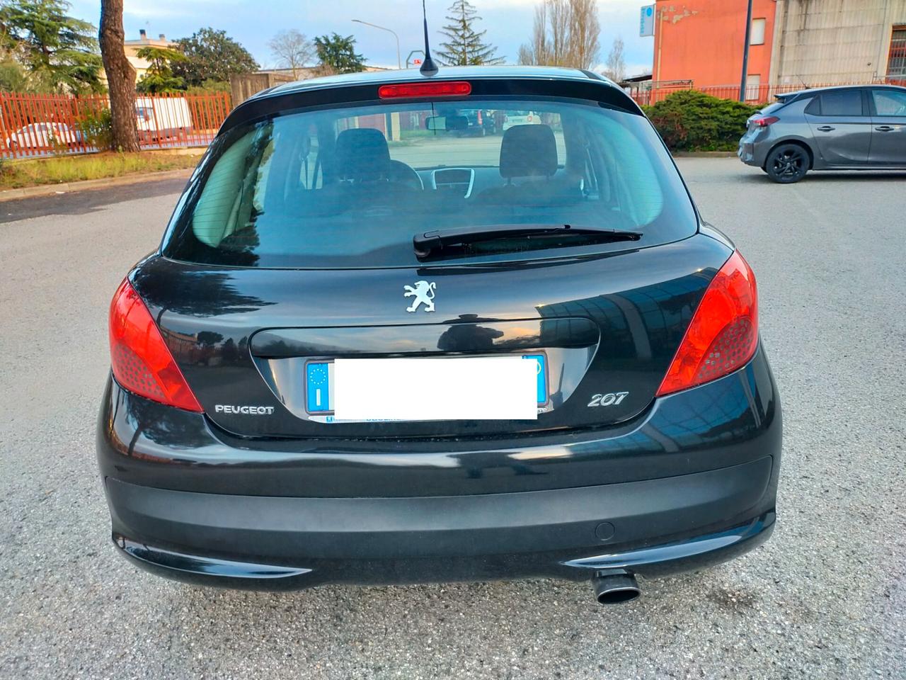Peugeot 207 1.6 hdi XS 5p adatta per neopatentati