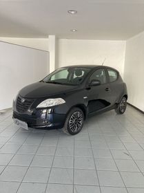 Lancia Ypsilon Ypsilon 1.2 69 CV 5 porte S Momodesign