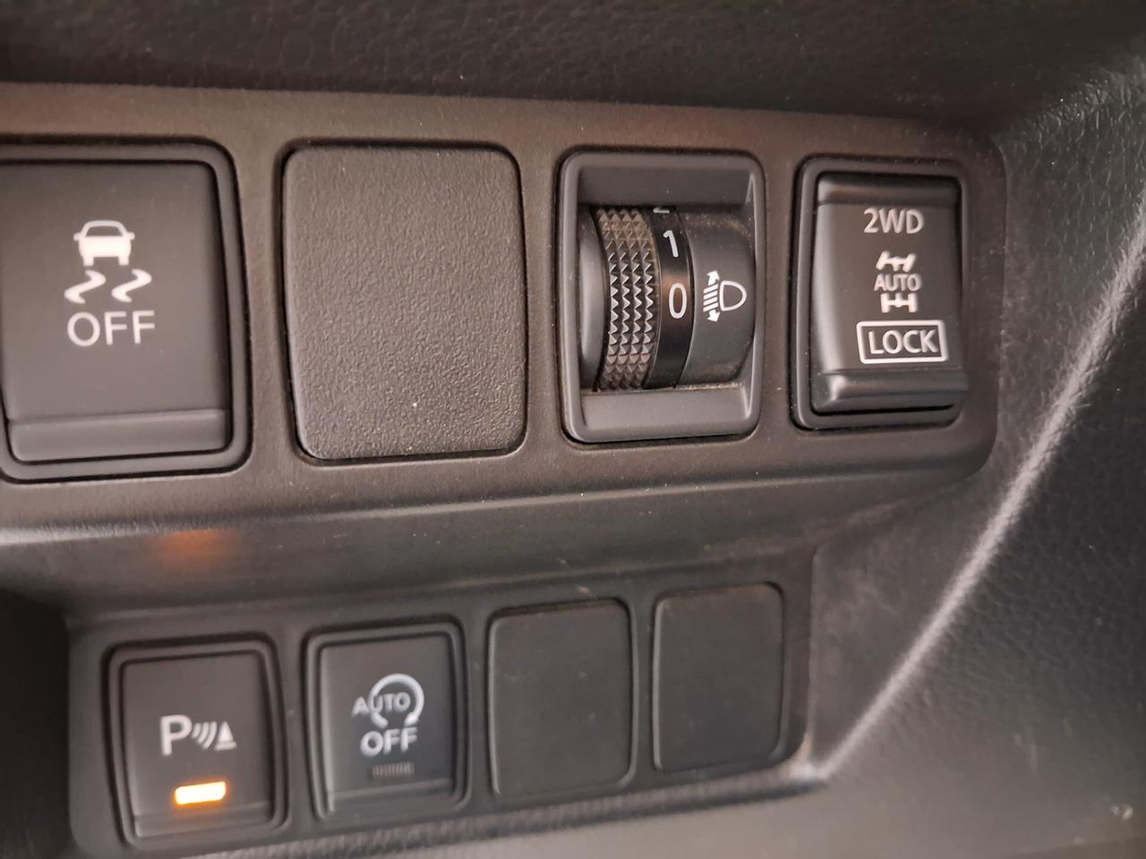 Nissan Qashqai 1.6 dCi 4WD Tekna unico proprietario