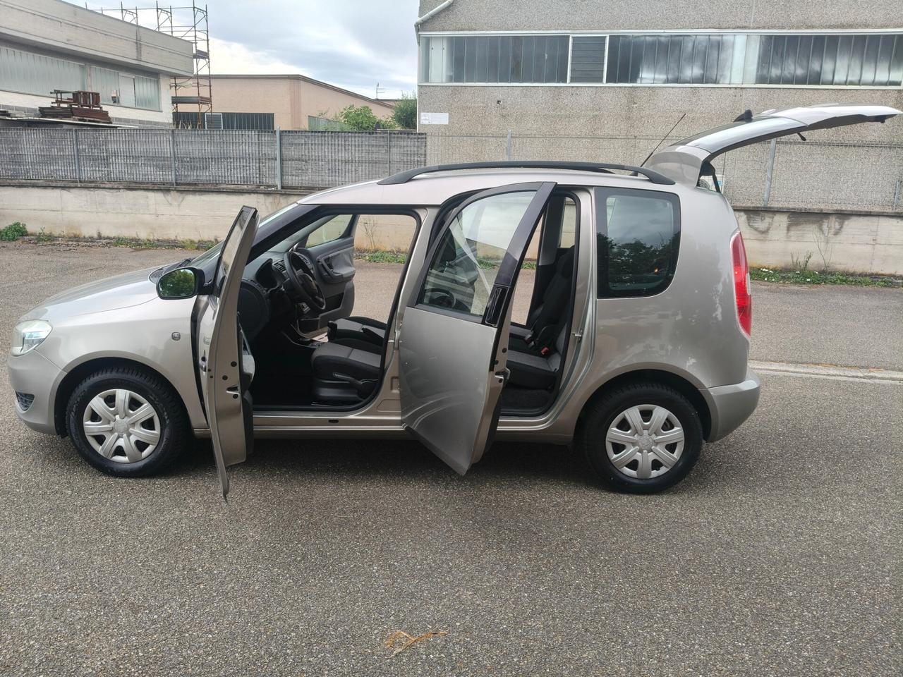 Skoda Roomster 1.2 SOLAMENTE 73.000 KM