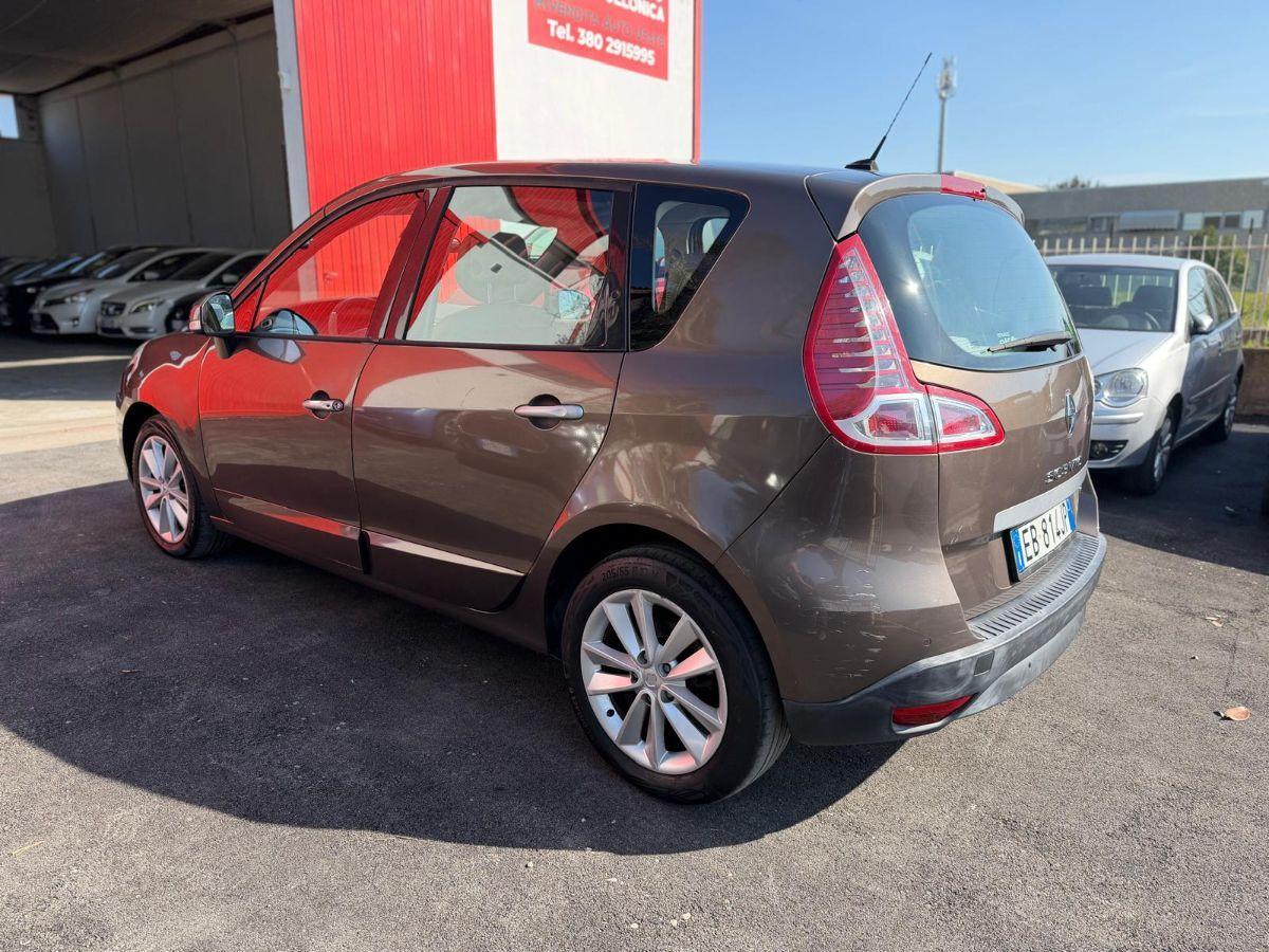 RENAULT - Scénic X-Mod - 1.5 dCi 110CV Luxe