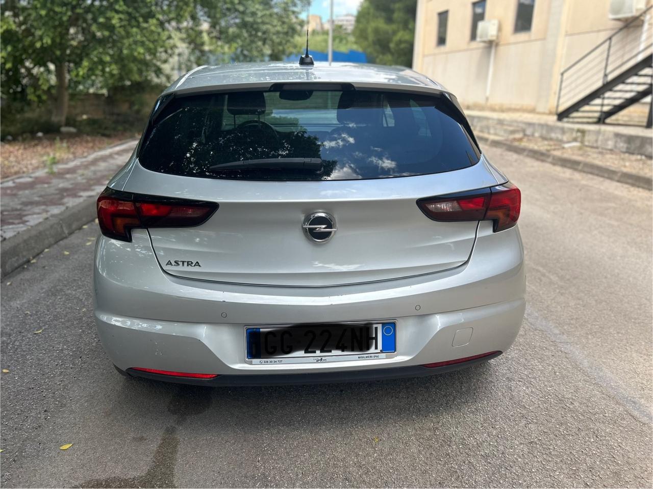 Opel Astra 1.5 CDTI 90 Cv automatica