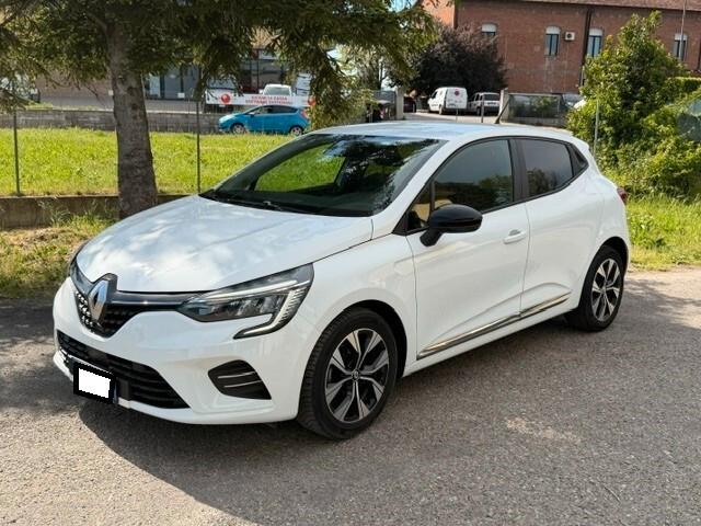 Renault Clio Blue 1.5 DCi ok neopatentati iva esposta