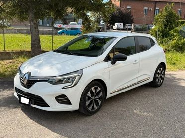 Renault Clio Blue 1.5 DCi ok neopatentati iva esposta
