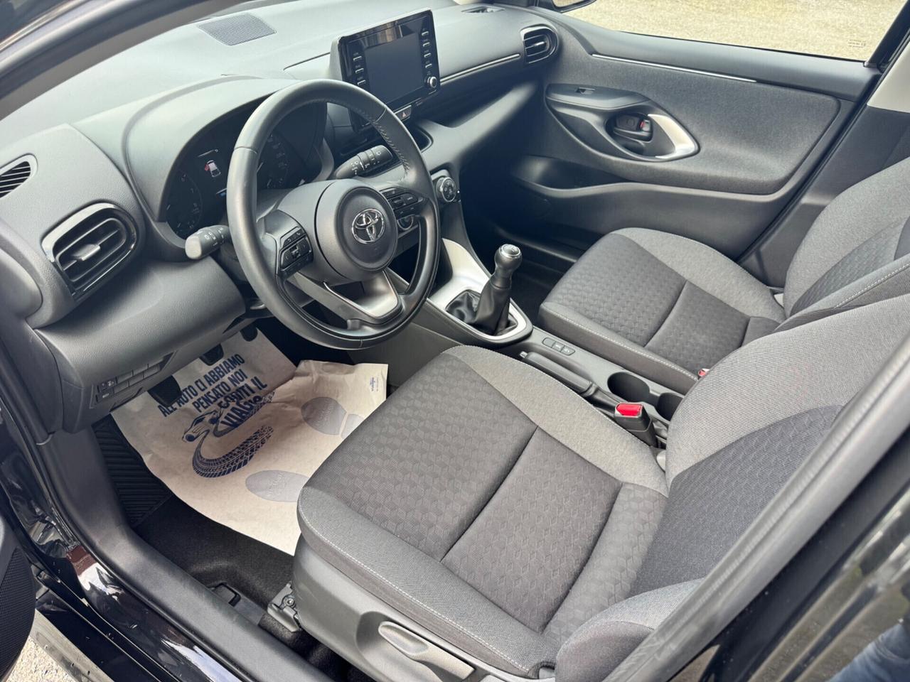 Toyota Yaris 1.0 5 porte Dynamic