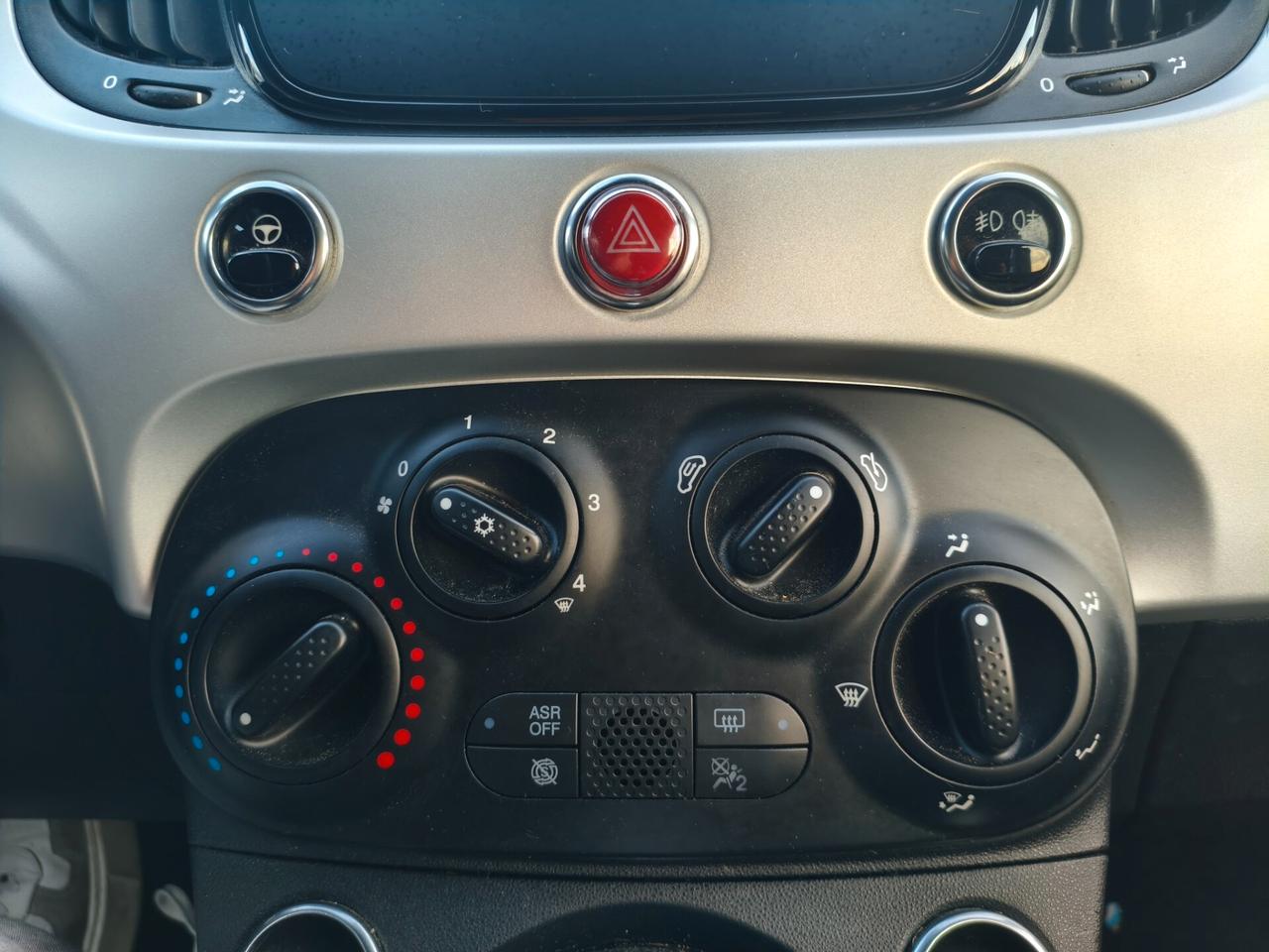 Fiat 500 C 1.0 Hybrid Connect